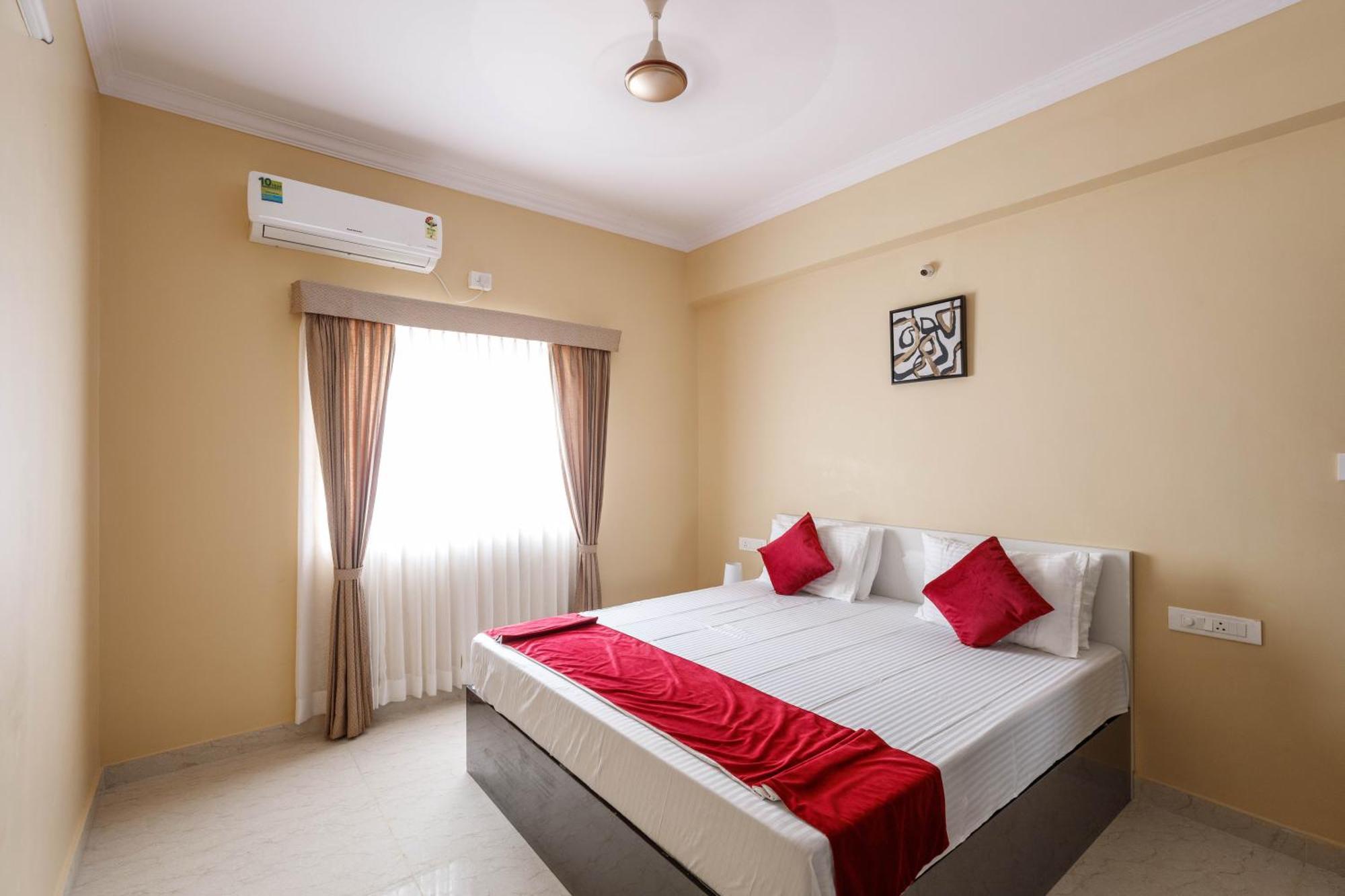Classic Heights Serviced Apartments, Near Iim Bangalore, Buitenkant foto
