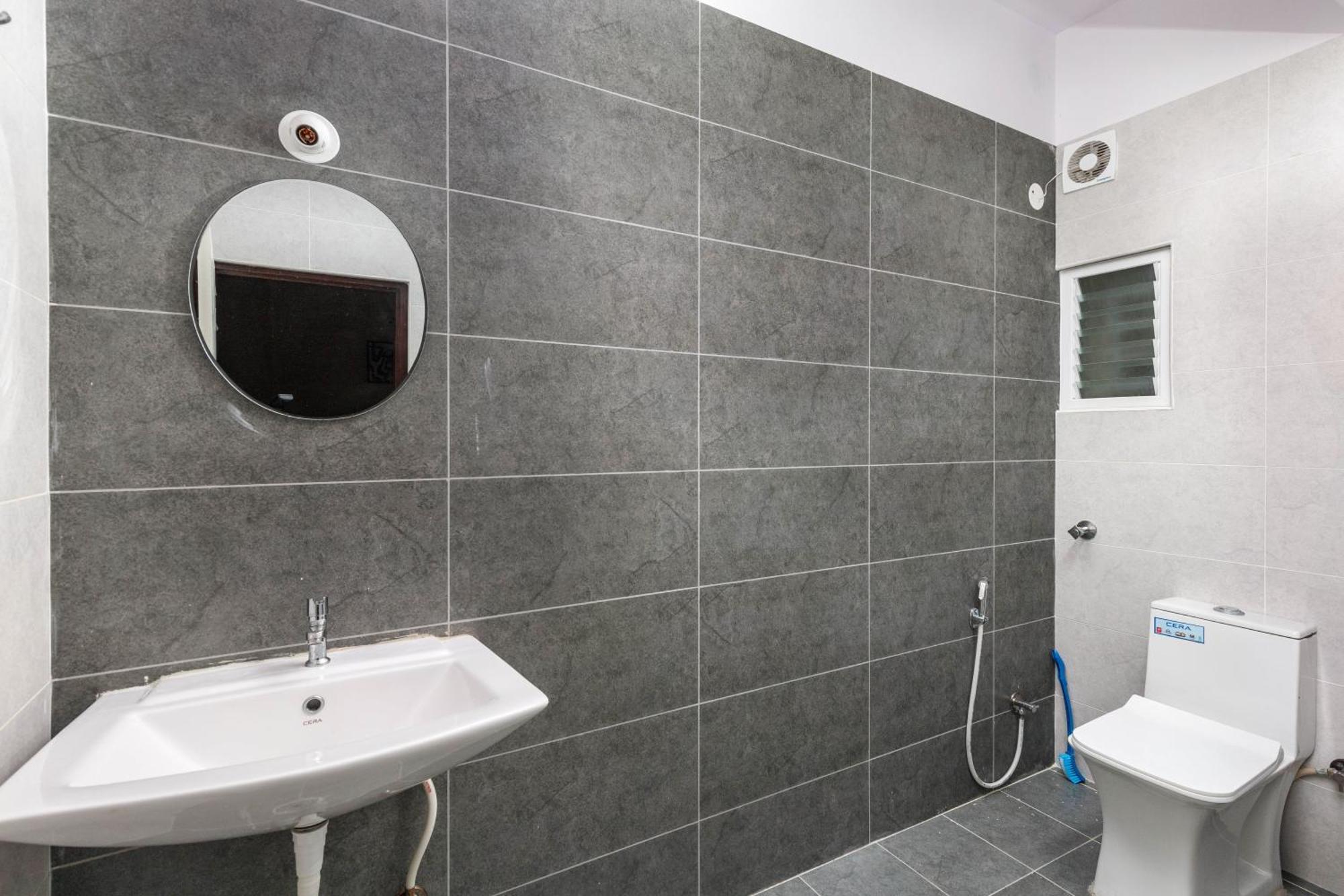 Classic Heights Serviced Apartments, Near Iim Bangalore, Buitenkant foto